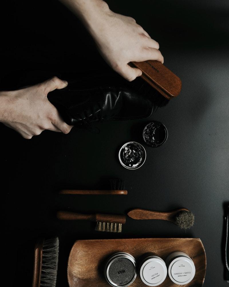 Således plejer du dine sko korrekt - Peti Sko