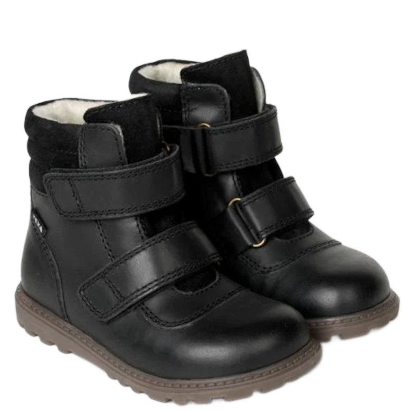 Bundgaard børnevinterstøvle i læder med varm uldforing, vandtæt membran og skridsikker sål.