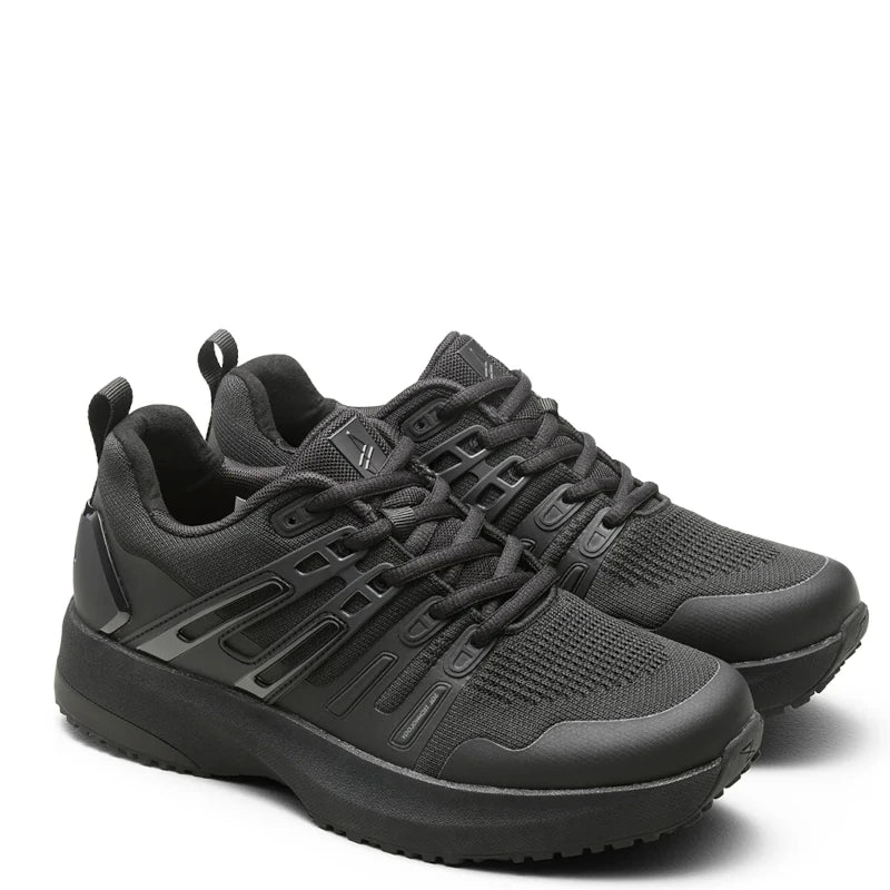 GAITLINE SNEAKERS I SORT, TIL HERRE MED SNØRRE, EN DEJLIG OG LUFTIG SKO.