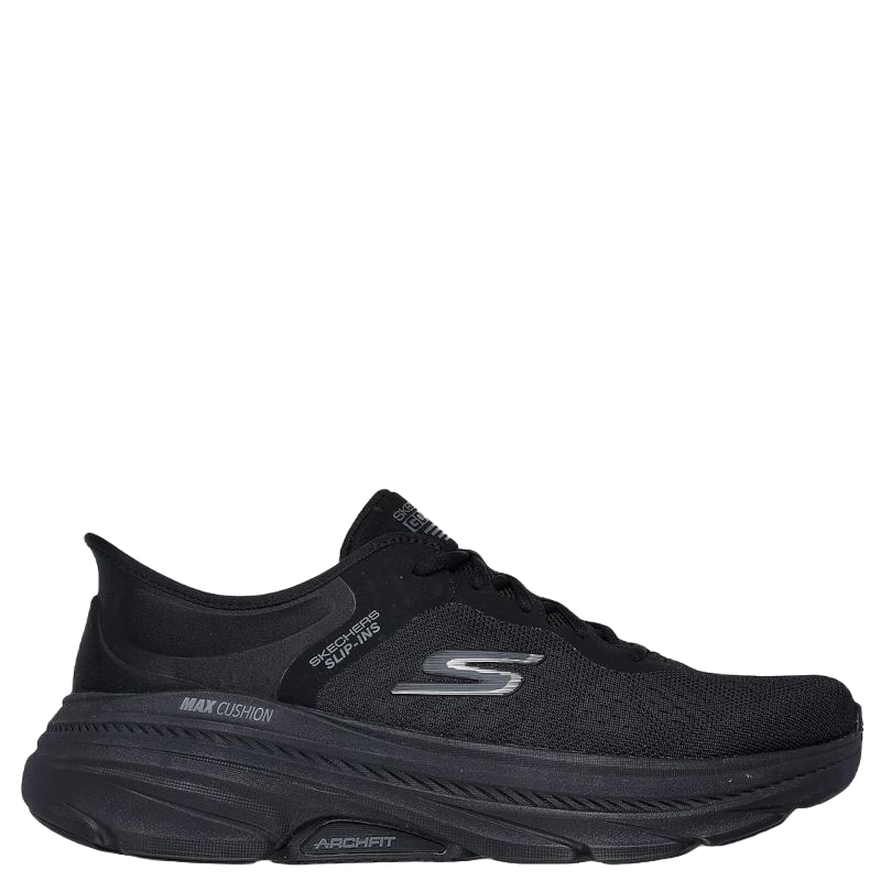 Sort slip-on løbesko med snørebånd og åndbar mesh-overdel. Hands-Free Slip-ins® design med synlig polstring ved hælen og hvid Goodyear®-sål for maksimal komfort og støtte.