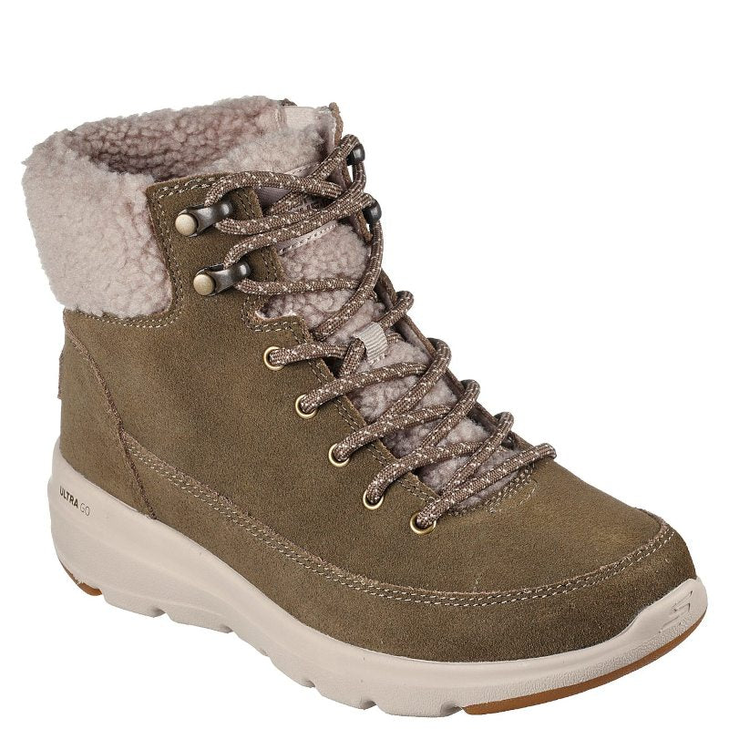 Skechers On the GO Glacial Ultra - Woodlands: Moderne ankelstøvle i blødt ruskind med snørebånd, varmt foer og robust ydersål, ideel til kolde dage.