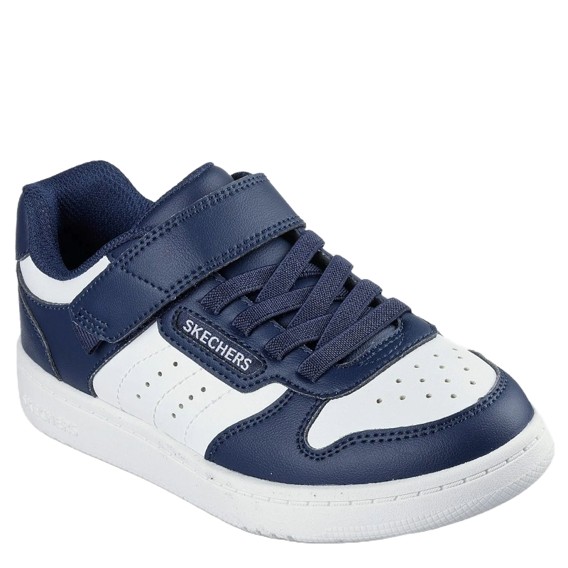 skecher sneakers til børn, i en smart sko i blå/hvid farve.
koen er med elastik snørre.
En cool sko til aktivitet og hverdag.