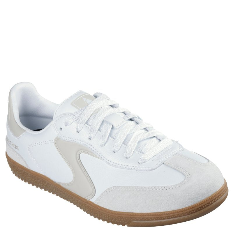 skechers sneakers i en hvid smart look.
Skoen har en brun gummi ydersål, der en memoryfoam i indersålen, snørre lukning, en god sko at bevæge sig i