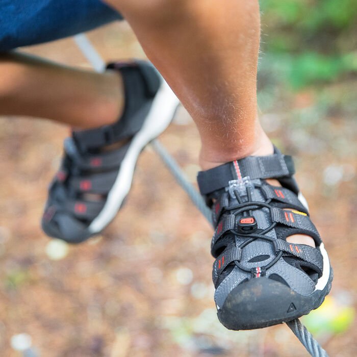 GRÅ SANDAL - Peti Sko - KEEN