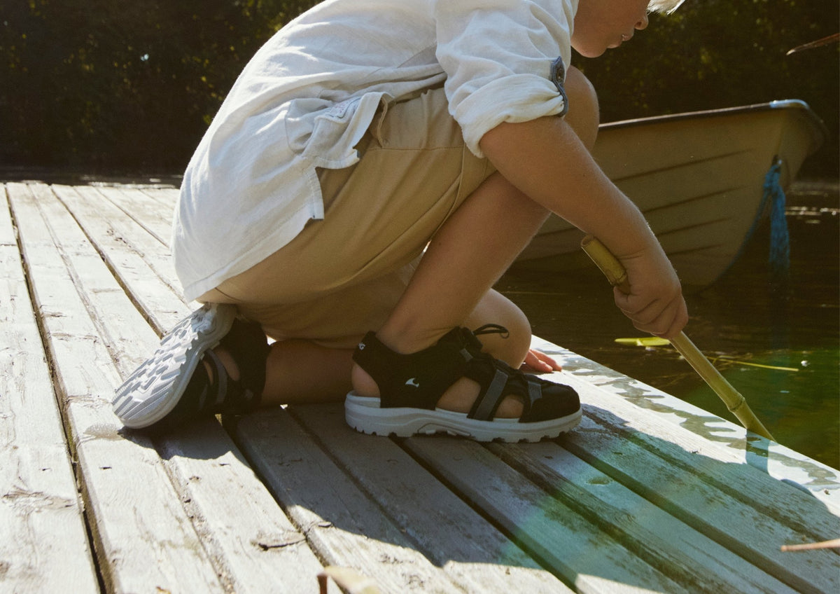 SORT SANDAL - Peti Sko - Viking