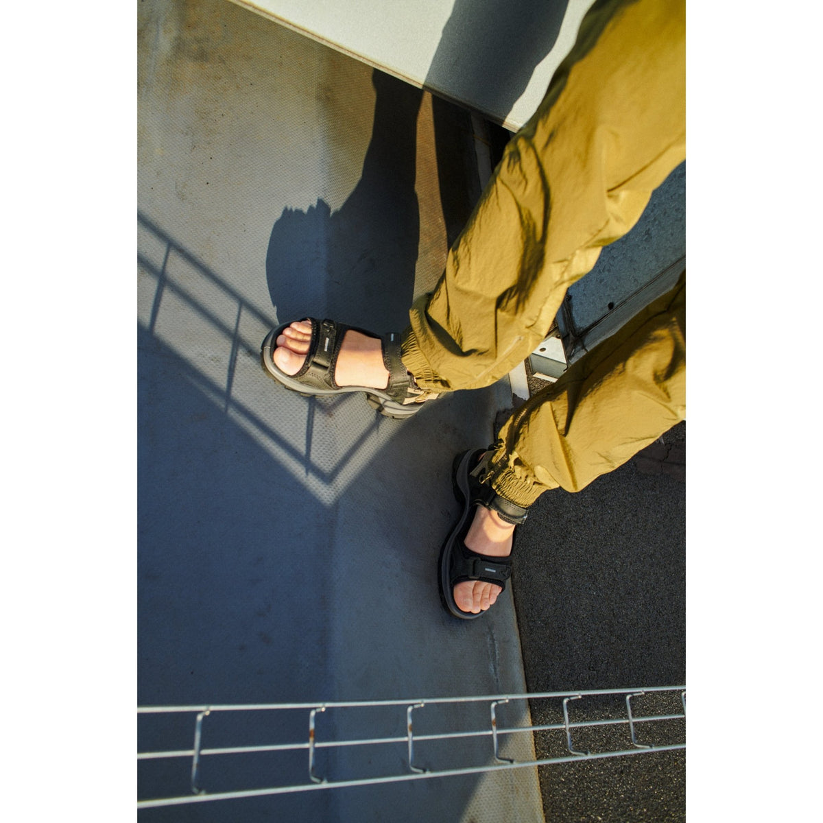 SORT/OLIVEN RECPTOR SANDAL - Peti Sko - ECCO