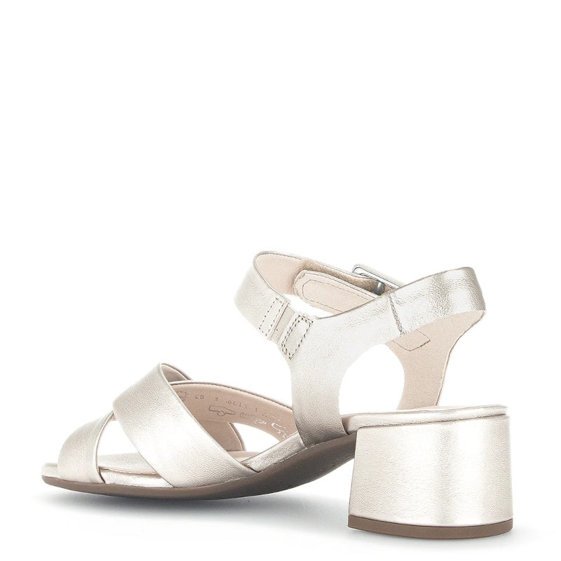 Gabor 913.82 Sandal Dame Guld