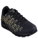 Skechers sneakers i sort/guld ikoniske gyldne “Lovewall”‑hjerter på overdelen, Air‑Cooled Memory Foam® indersål for komfort og en fleksibel Skech‑Air® mellemsål, der giver blød støddæmpning og let gang.