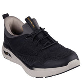 skechers slip-ins sneakers i sort med lys bund.
Skoen er med lastik snørre samt mesh overdel.
modellen har både komfort, samt et sporty design.