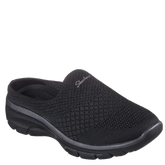 skechers open flow smtters i sort, skoen har en memory foam, hvilket gør den har en super komfort.