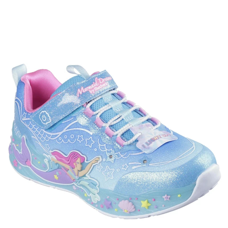 skechers sneakers til børn. sej detalje med blinke effekt.
Skoen er med velcro lukning, samt elastik snørre.
en god sko til aktivitet og leg.